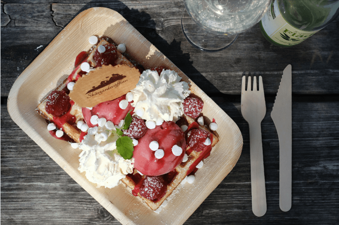 Belgiska våfflor med topping Skärgårdsvåfflan i Oxelösund Svergie